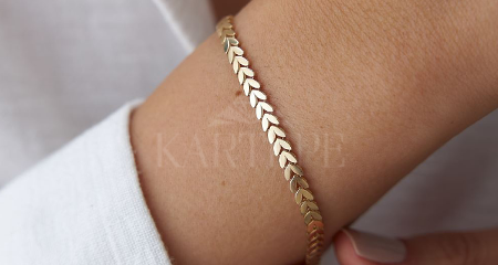 Altın Bileklik Hediye Önerileri: Zamansız Şıklığın En Anlamlı Hali