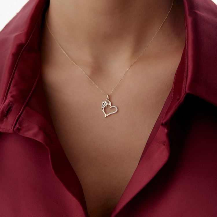 Kalp Tasarım Yunus Figürlü Kolye