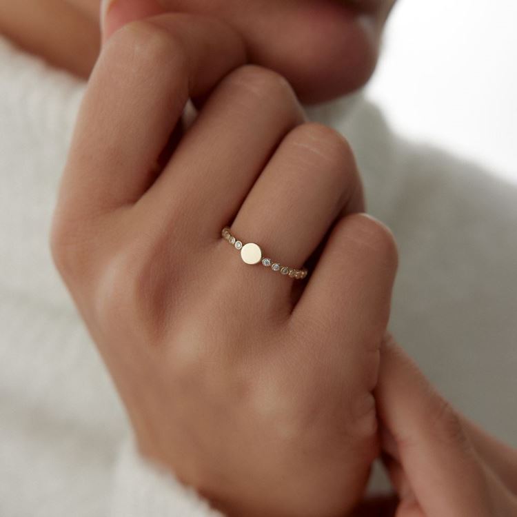 Oval Taşlı Yüzük