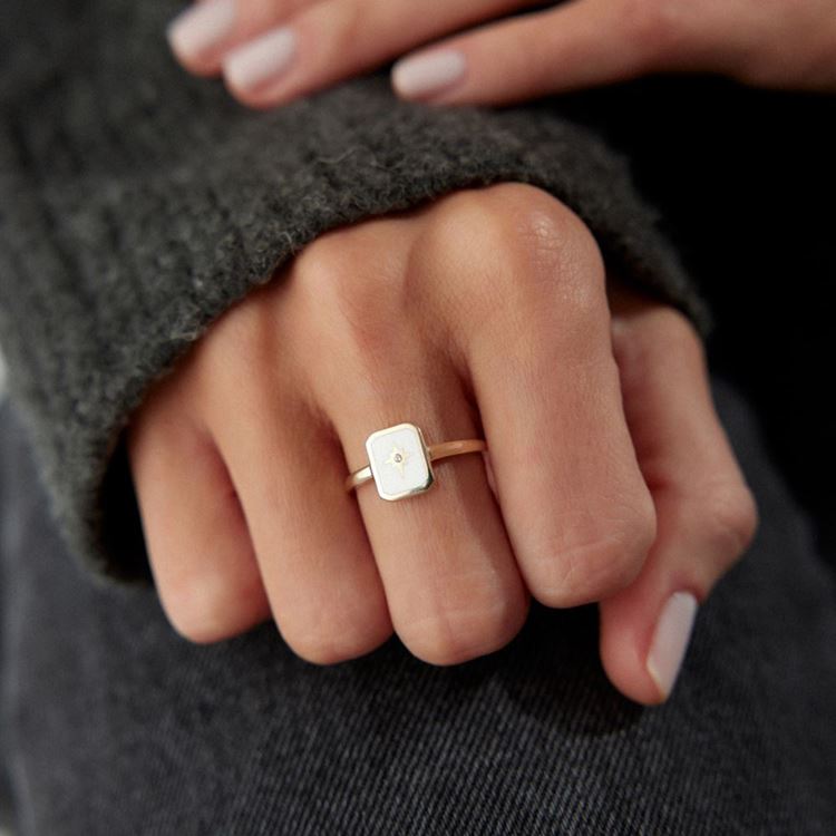 Deniz Yıldız Mineli Yüzük