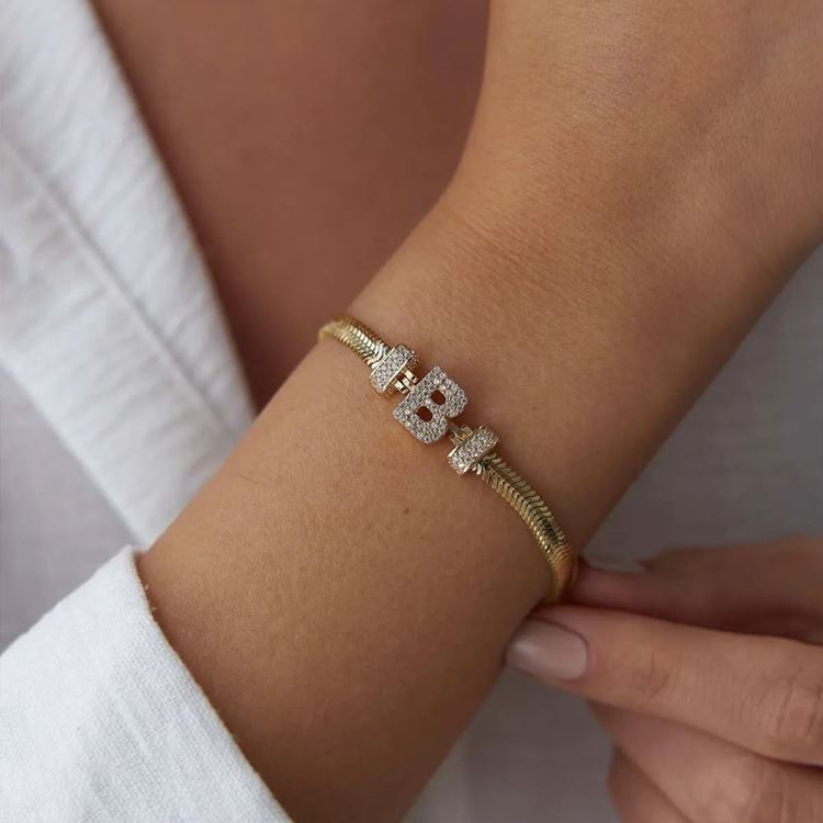 Balıksırtı Altın Harfli Bileklik