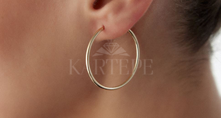 Yılın En Çok Satılan Altın Takıları: Kartepe Kuyumculuk’tan 2025 Altın Trendleri